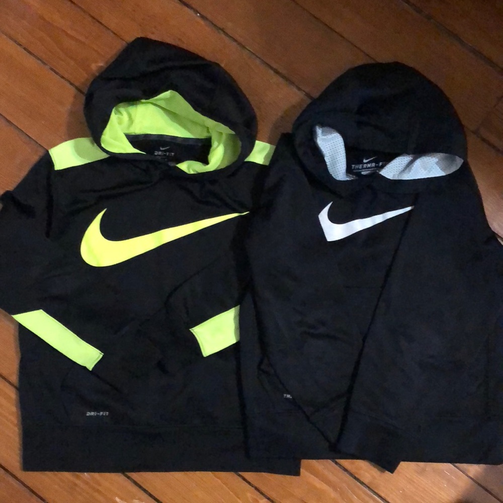 Boys Nike hoodie bundle, one small one medium, very good condition